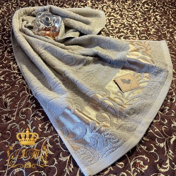 Face Towel with Ornamental Pattern 50&times;90 cm &ndash; Jacquard Terry, China.