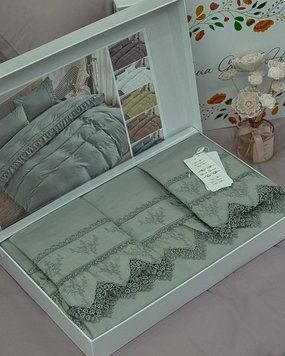 WH-63 Laura Grand Bed Linen, Satin, Euro Size