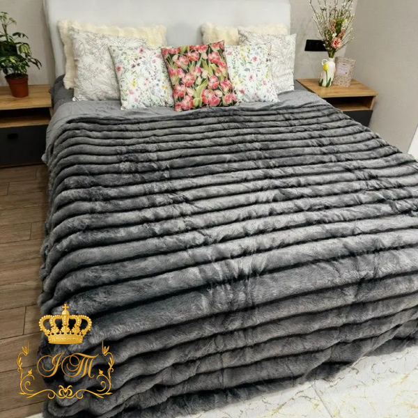 Faux Fur Blanket "Sable" №3, Graphite