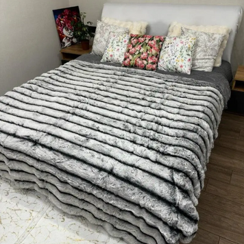Faux Fur Blanket "Sable" №5, Light Grey
