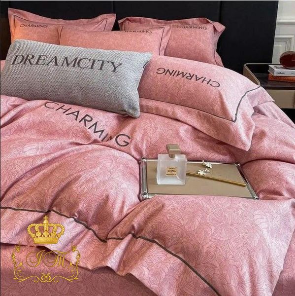 CHARMING Flannel Bedding Set, Family Size