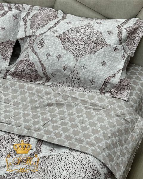 LG-18 Laura Grand 4 Seasons Bed Linen, Satin, Euro Size