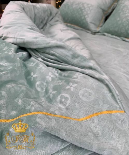 LOUIS VUITTON, велюрова постільна білизна, євро розмір LV-2/e фото