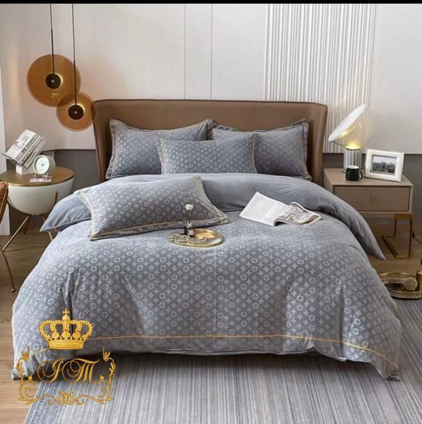 LOUIS VUITTON, Velour Bed Linen, Euro Size