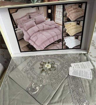 WH-54 Laura Grand Bed Linen, Grey Satin, Euro Size