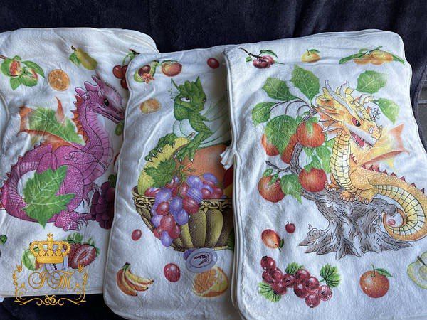 Дракон зелёный с фруктами, кухонное полотенце с металическим держателем, микрофибра, 35х70 см KTM-44 фото