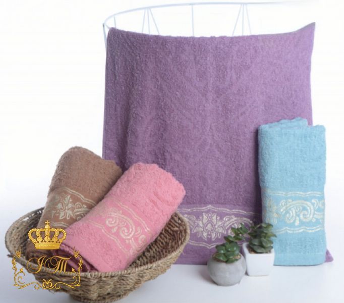 Ornament No2 Bath Towel, 70&times;140 cm, Purple Terry, China