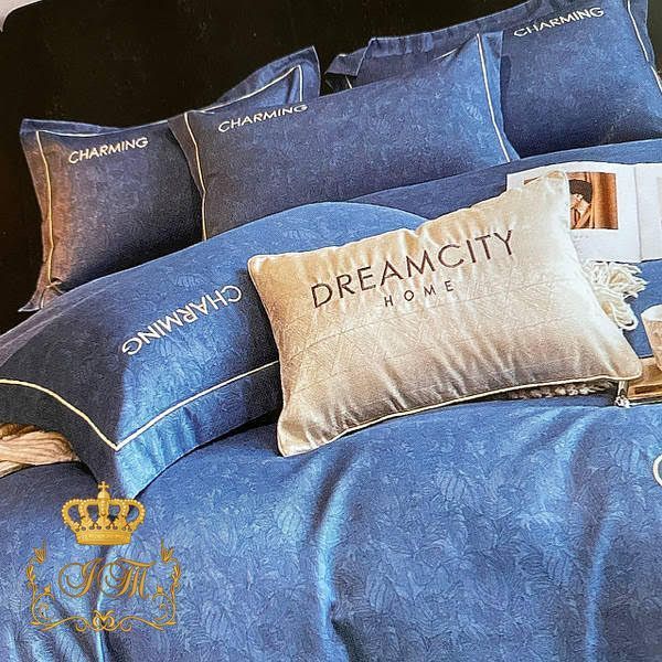 CHARMING Flannel Bedding Set, Family Size